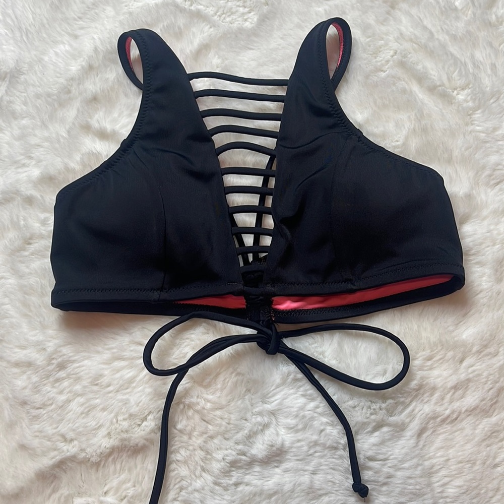 Victoria’s Secret PINK swimsuit top - SIZE:S